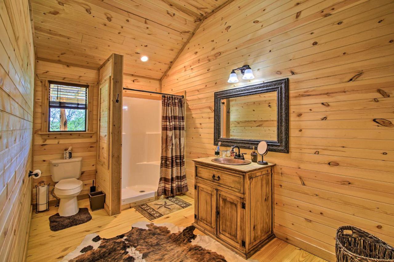 Rustic-Chic Country Cabin - 10 Mi To Main Street! Fredericksburg Exterior foto