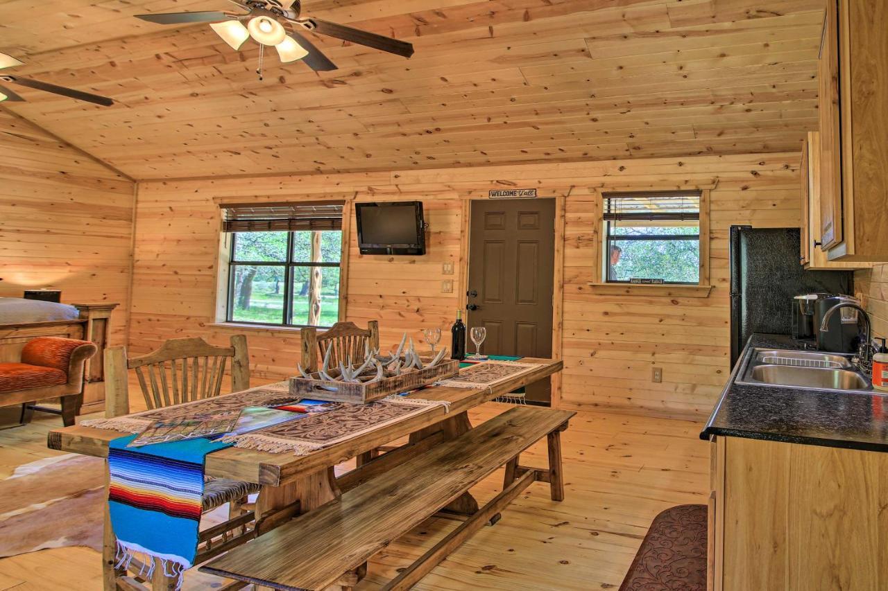 Rustic-Chic Country Cabin - 10 Mi To Main Street! Fredericksburg Exterior foto