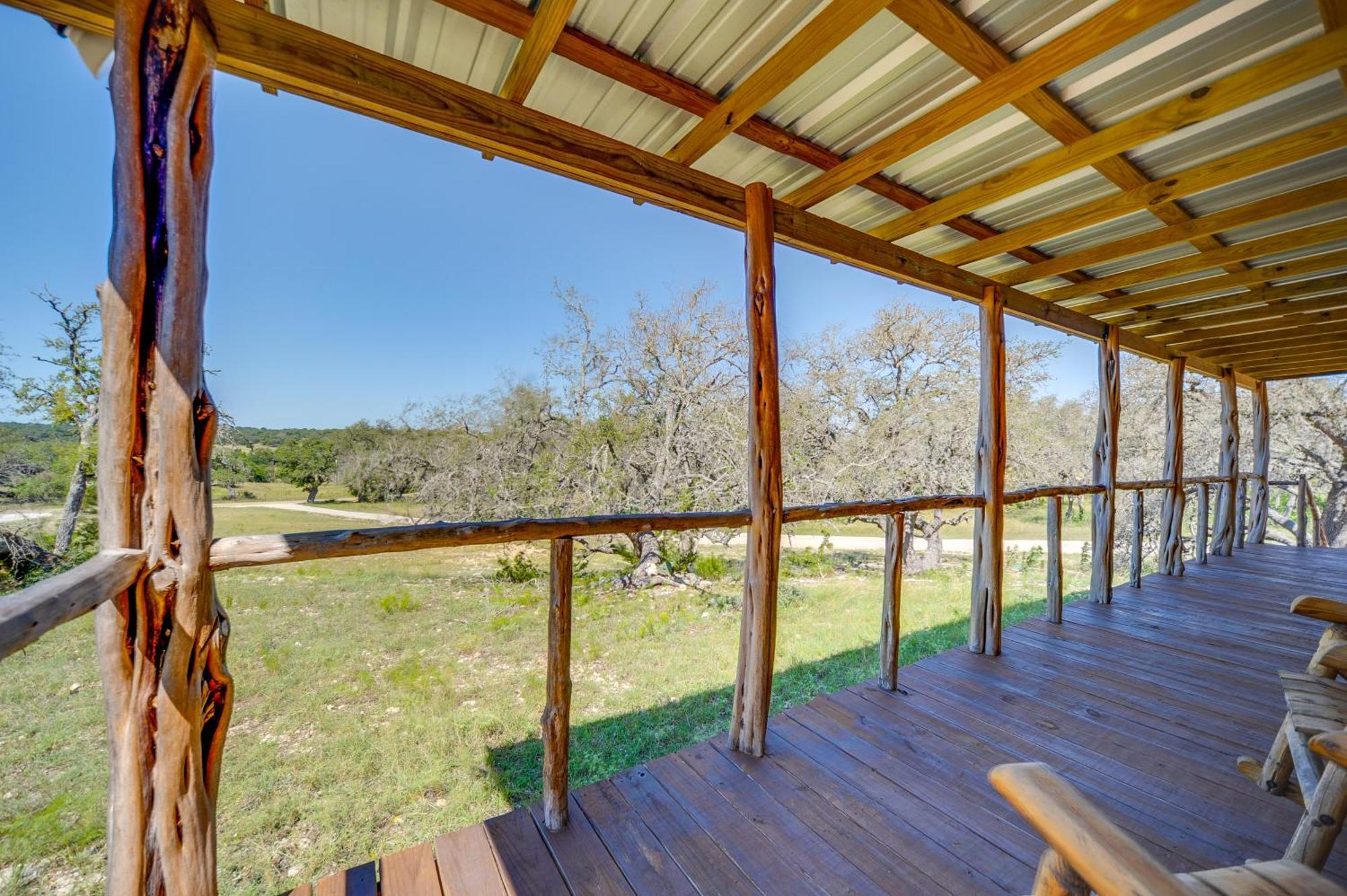 Rustic-Chic Country Cabin - 10 Mi To Main Street! Fredericksburg Exterior foto